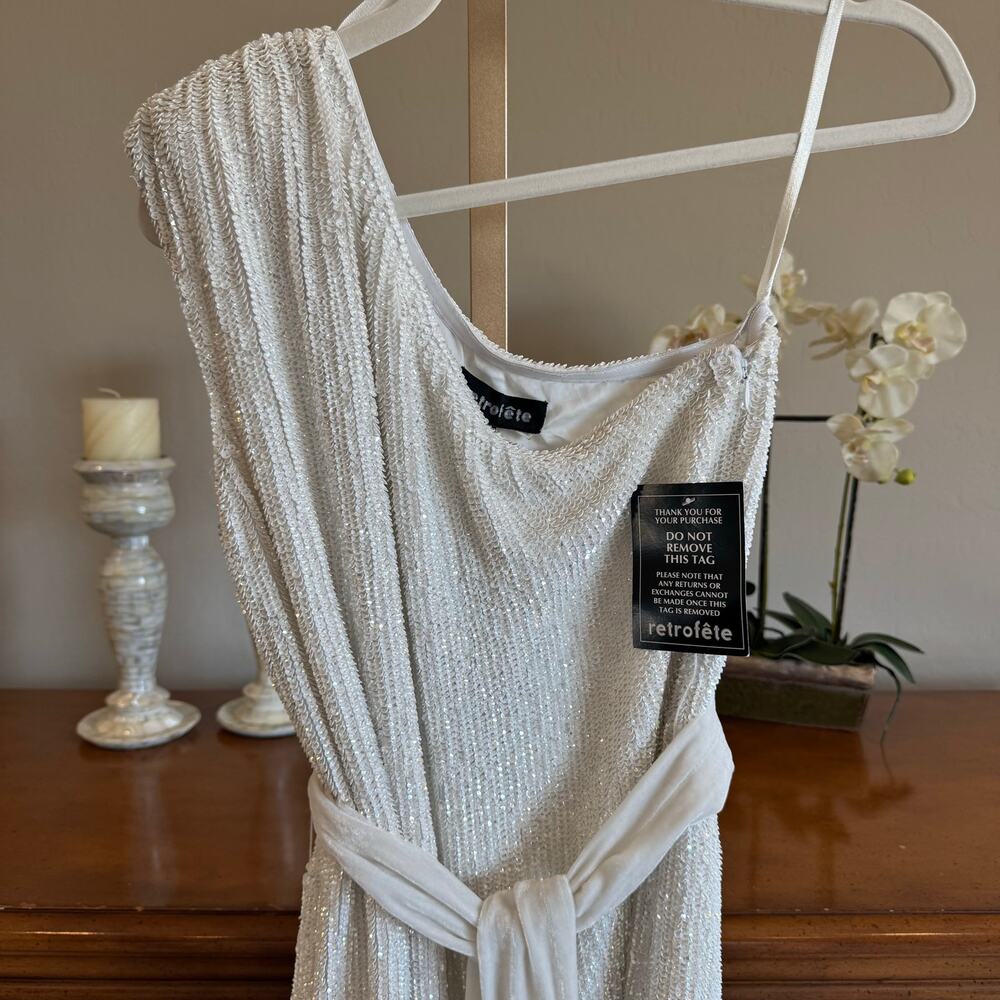 Retrofête Ella Sequin One Shoulder Dress White NWT Size M Sold Out Retail $525 - Picture 7 of 13